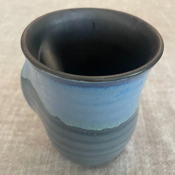 Neher?  Pottery Clay In Motion Drip Glaze Right Handed Hand Warmer Cup Mug! - Picture 1 of 6
